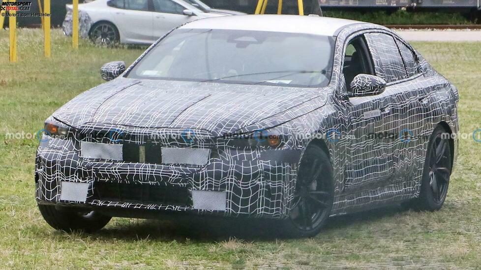 BMW 5er (2023) als Erlkönig