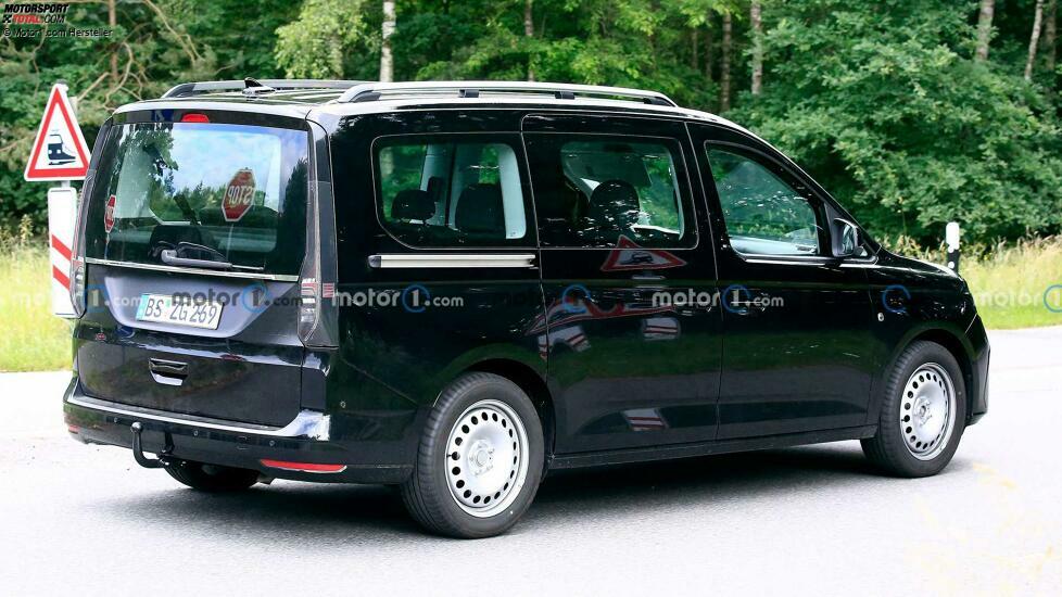 Neuer Ford Tourneo Connect (2022) auf ersten Erlkönigfotos