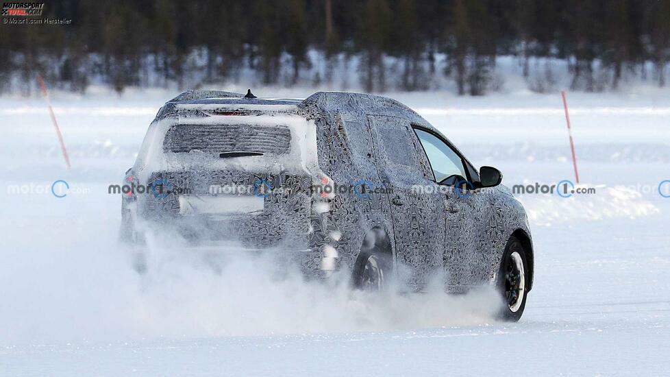 Dacia-Kombi auf Logan-Basis auf neuen Erlkönigbildern