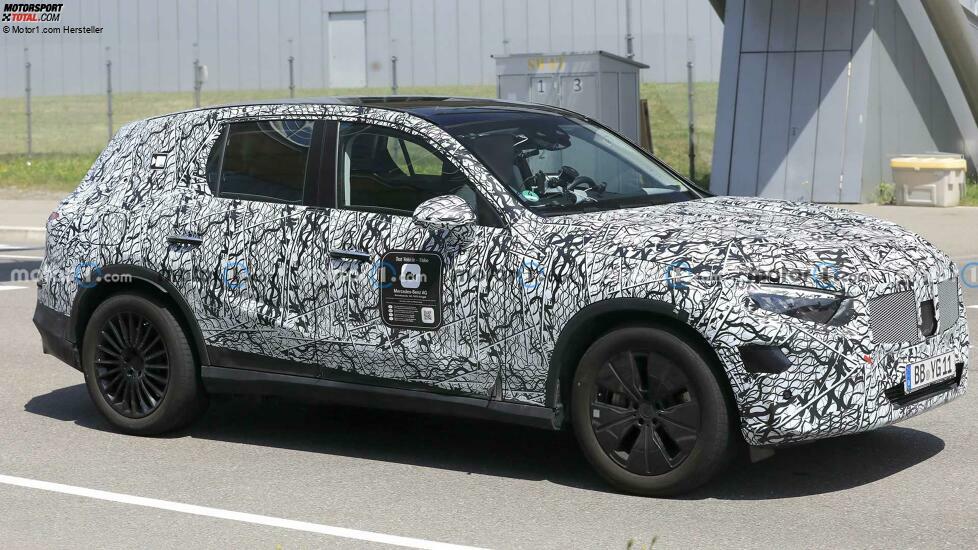 2023 Mercedes GLC Spion foto