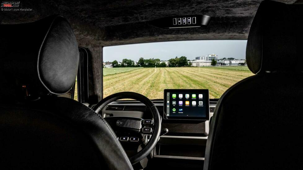 Electric Brands XBus (2022): Cockpit