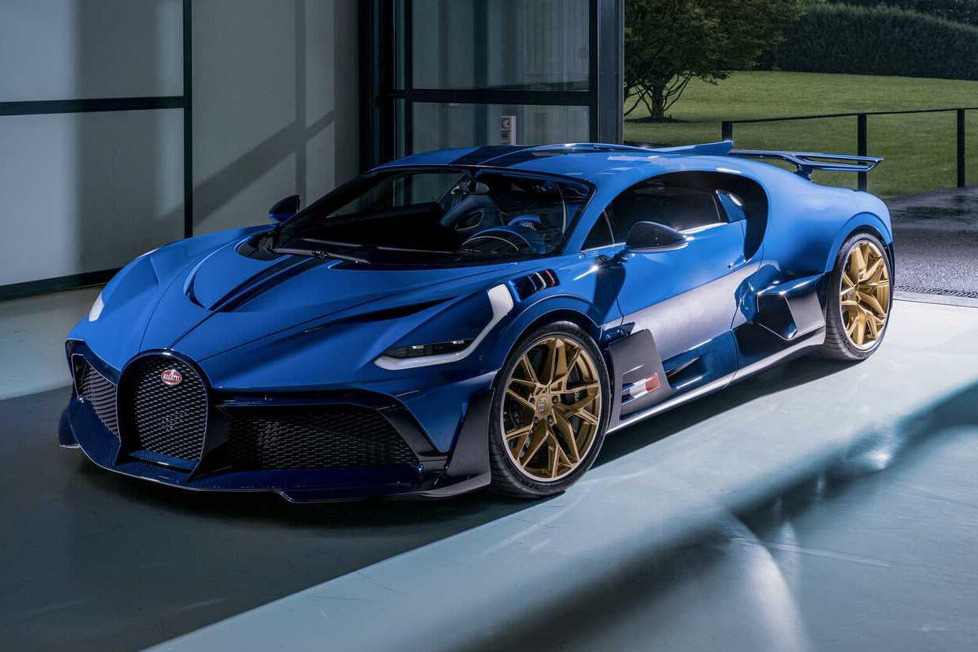 Mit der Auslieferung des vierzigsten individualisierten Divo endet die Produktion der exklusiven Bugatti-Baureihe ...