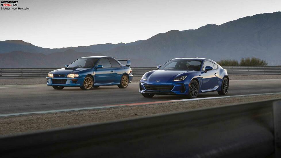 2022 Subaru BRZ und Impreza 1998