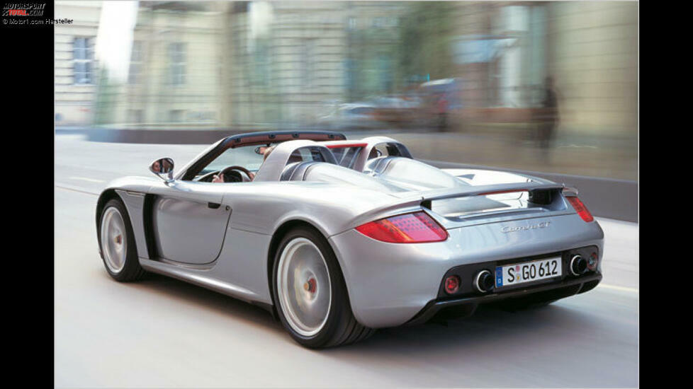 Der Supersportwagen, erstmal präsentiert im Jahr 2000, trug auch zwei Höcker mit sich herum