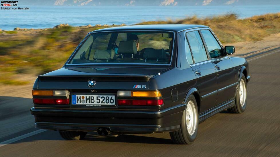 BMW M5 E28 (1985-1987)