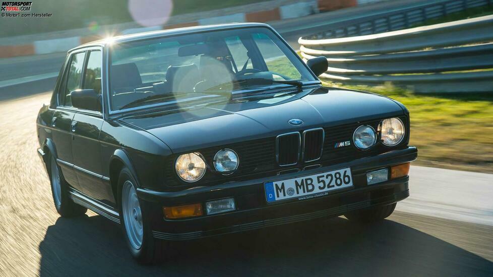 BMW M5 E28 (1985-1987)