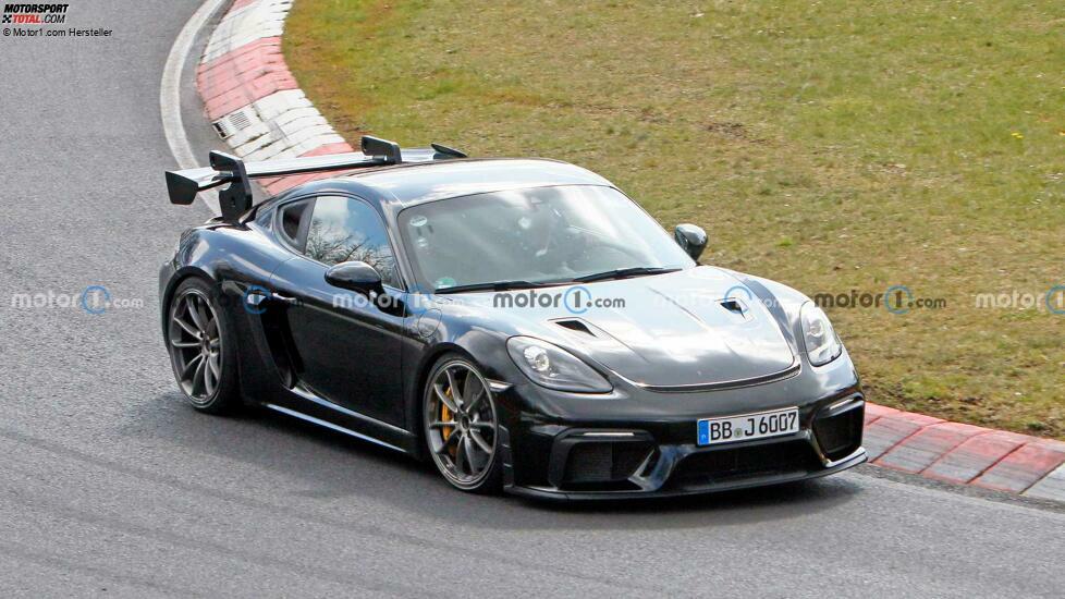 Porsche 718 Cayman GT4 RS Spy Shots Ecke Drehen