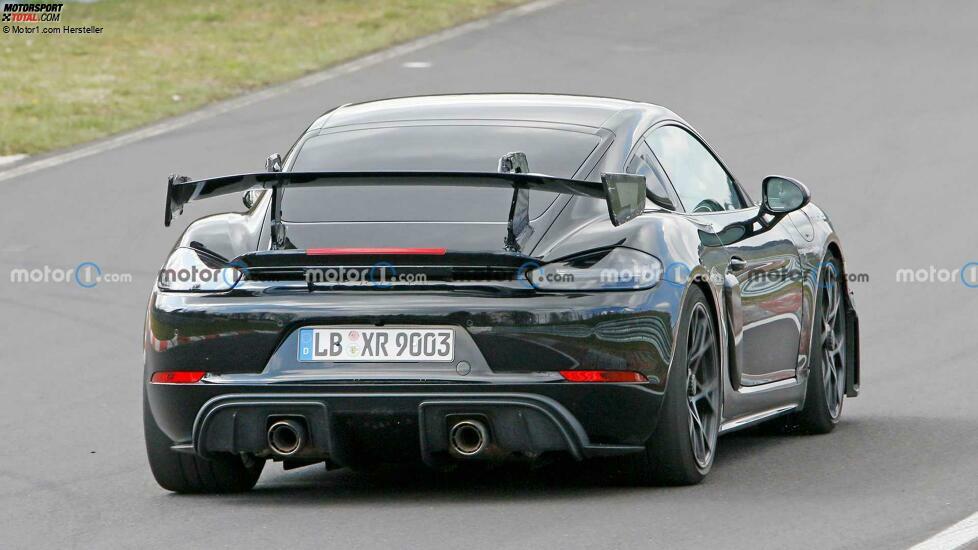 Porsche 718 Cayman GT4 RS Spy Shots Backend auf Kurs