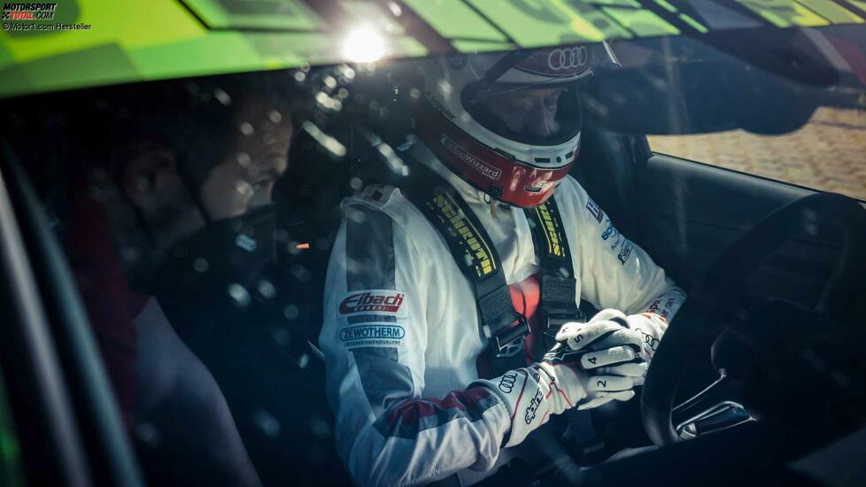 Audi RS3 Sedan stellt Rundenrekord im Nürburgring für Kleinwagen