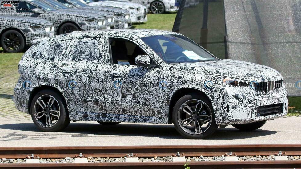 2022 BMW X1 neues Spionagefoto