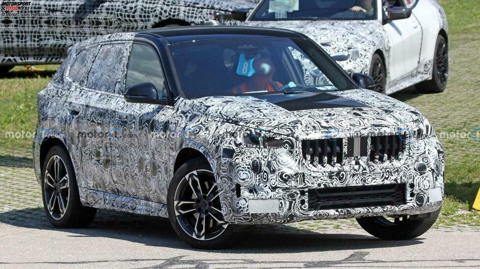 2022 BMW X1 neues Spionagefoto (vorne)