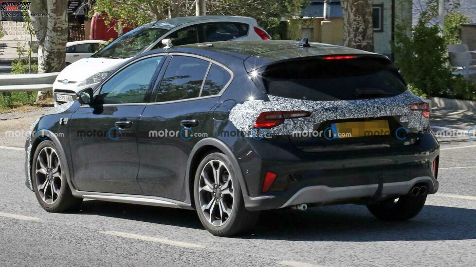 Ford Focus Active (2022) als Erlkönig