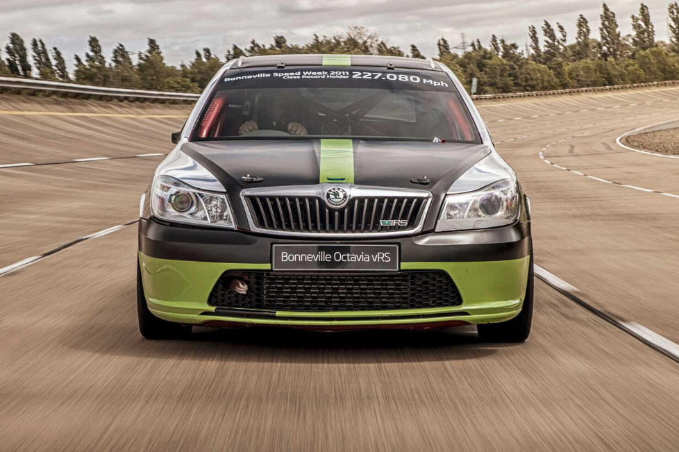 Der Octavia RS mit 600 PS raste einst in Bonneville auf 366 km/h