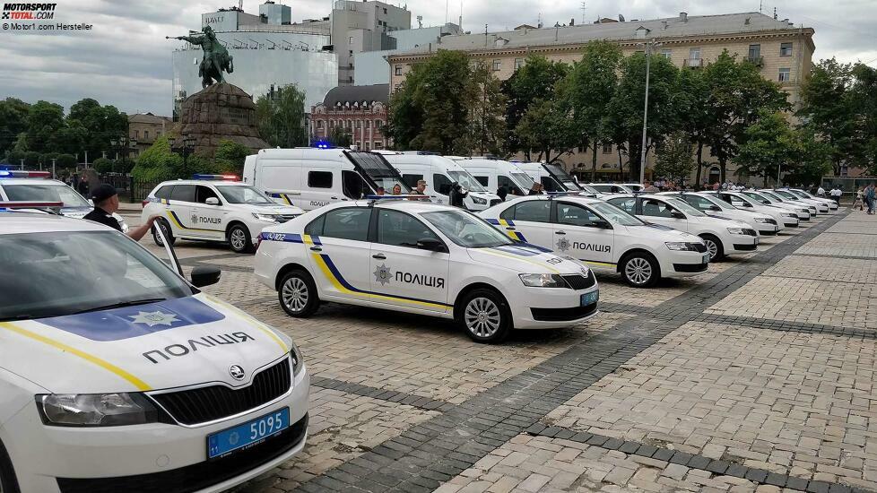 Skoda-Modelle als Polizeifahrzeuge: Ukraine