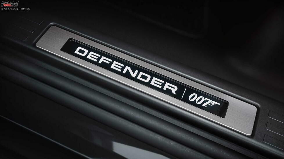 Land Rover Defender V8 Bond Edition (2021)