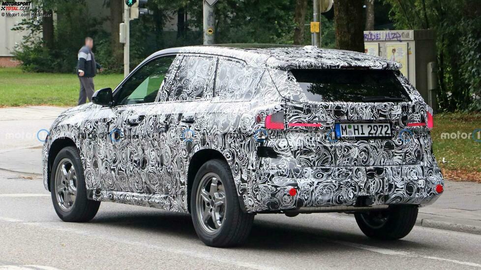 2022 BMW X1 neues Spionagefoto (Außen)