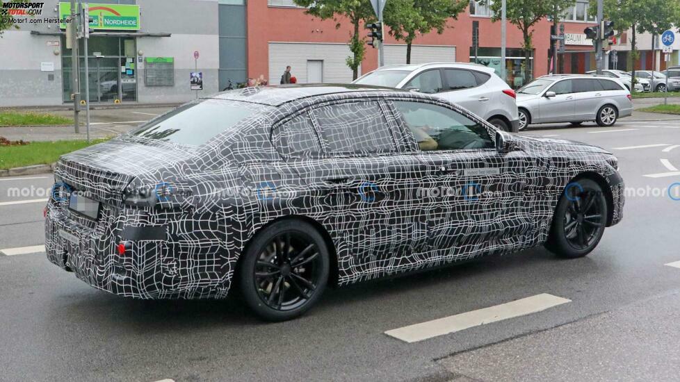 BMW 5er (2021): Erlkönig