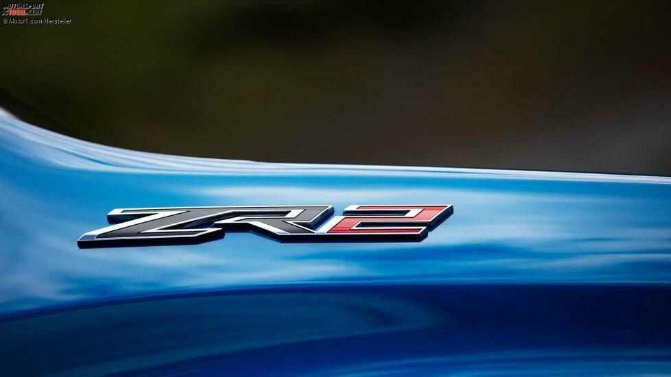 2022 Chevrolet Silverado ZR2 Emblem