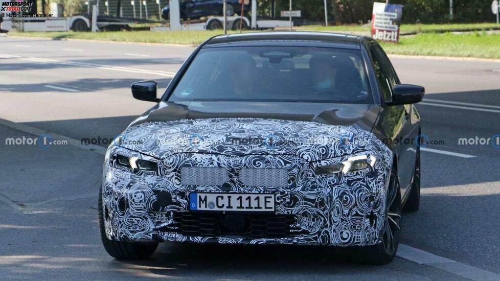 BMW 3er G20 Facelift (2022) auf neuen Erlkönigbildern