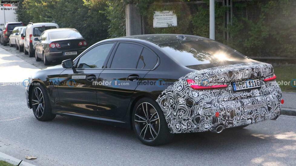 BMW 3er G20 Facelift (2022) auf neuen Erlkönigbildern