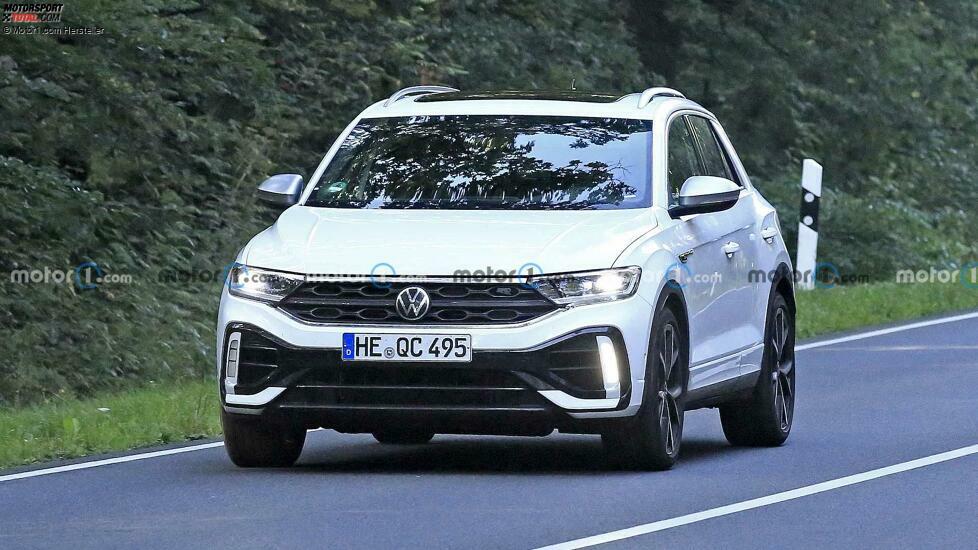 The VW T-Roc R facelift has been spotted while testing near Wolfsburg.