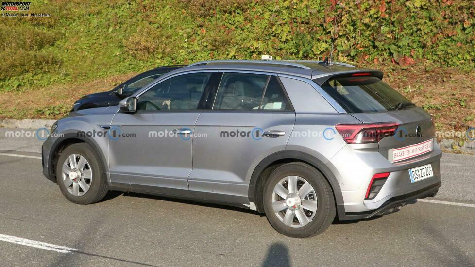 VW T-Roc Facelift: Neue Erlkönigaufnahmen
