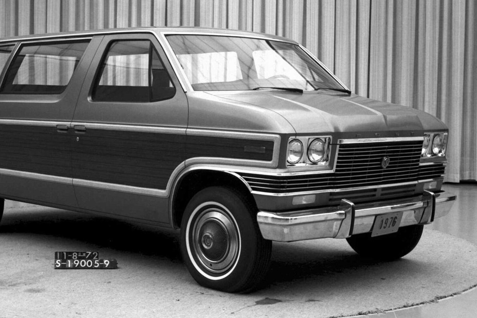 Wir erzählen die Geschichte des Ford Carousel, der gut zehn Jahre vor Renault Espace und Chrysler Voyager als Van entworfen wurde