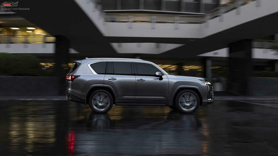 2022 Lexus LX 600