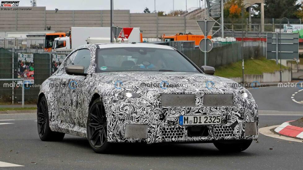 BMW M2 Competition (2023) auf neuen Erlkönigbildern