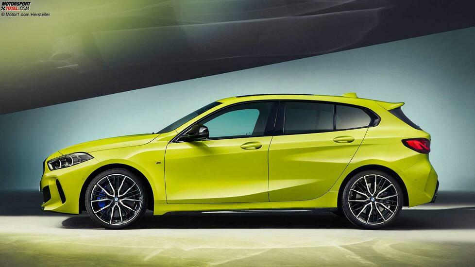 BMW M135i xDrive (2021)