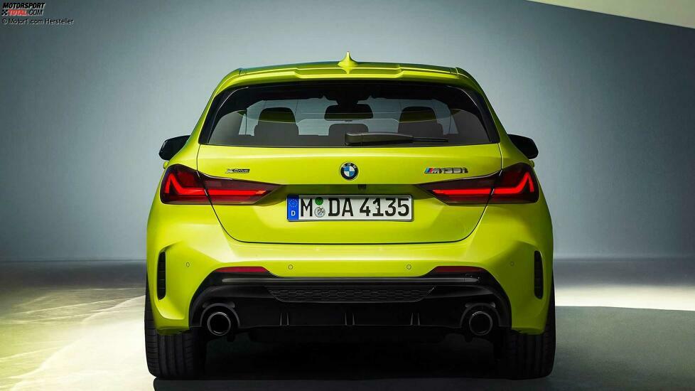 BMW M135i xDrive (2021)