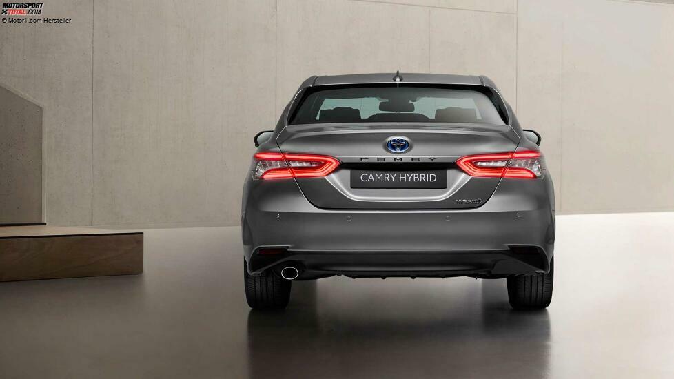 Toyota Camry Facelift (2021)