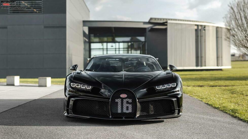 2021 Bugatti Chiron Front