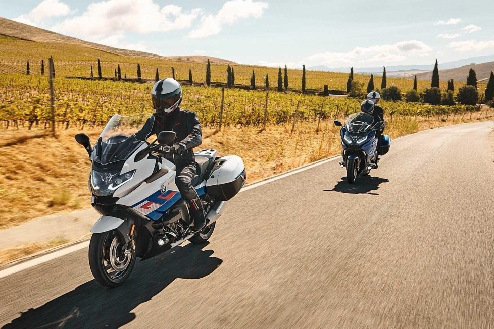 Vier Modelle und sechs Zylinder für dynamische oder luxuriöse Reisen, zum Touren oder Cruisen ...