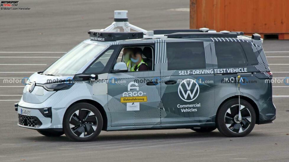 VW ID. Buzz (2022) auf neuen Erlkönigbildern