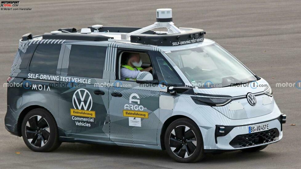 VW ID. Buzz (2022) auf neuen Erlkönigbildern