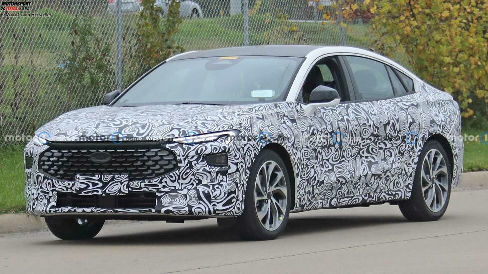 Ford Fusion oder Mondeo Ersatz Spy Fotos Front Drei Viertel