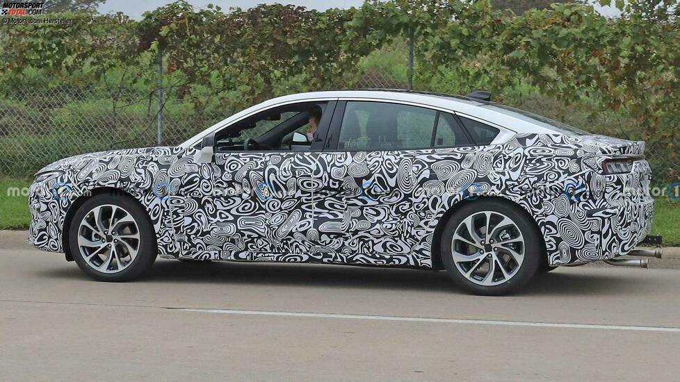 Ford Fusion oder Mondeo Ersatz Spy Fotos Seitenansicht