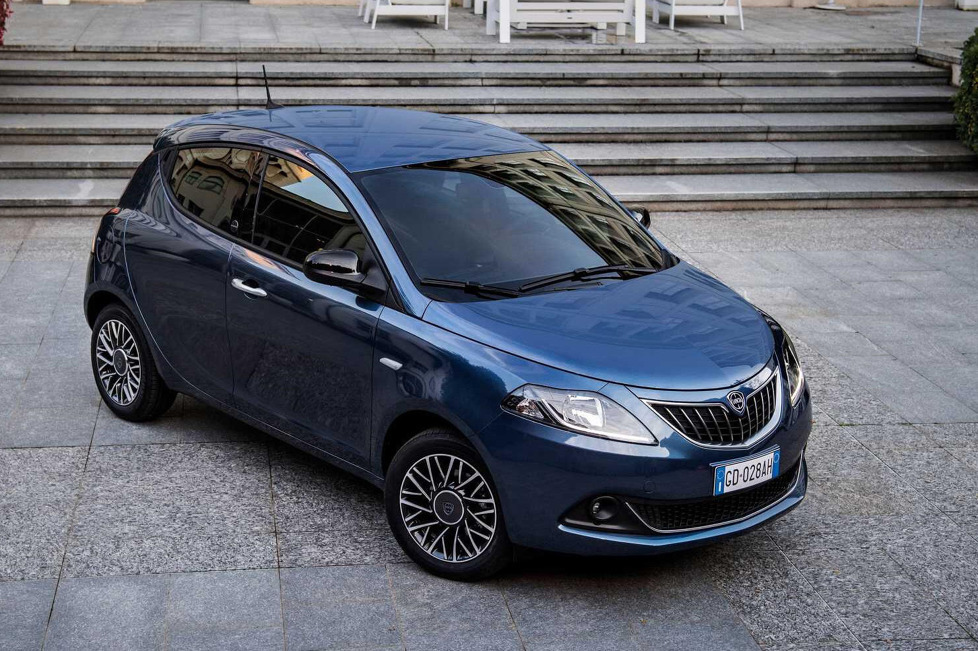 Lancia wird drei neue Modelle einführen, darunter einen neuen Ypsilon, einen Crossover, and einen Kompakten