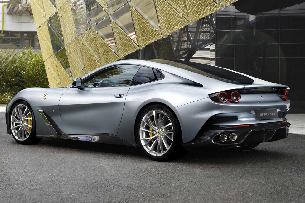 Wenn Sie ein richtig guter Kunde sind, baut Ferrari Ihnen ein Einzelstück, so wie diesen V12-Fastback auf Basis des GTC4Lusso