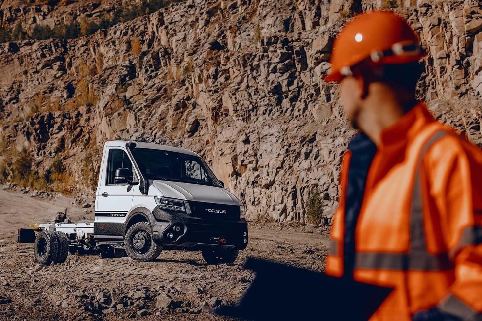 Das Fahrgestell stammt vom MAN TGE und VW Crafter