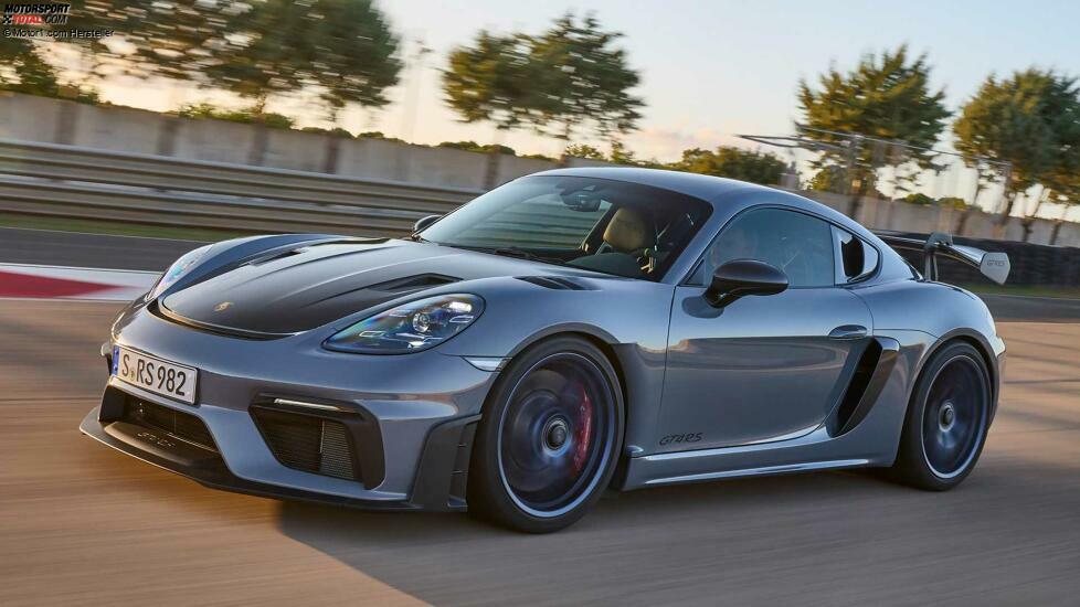 2022 Porsche Cayman GT4 RS