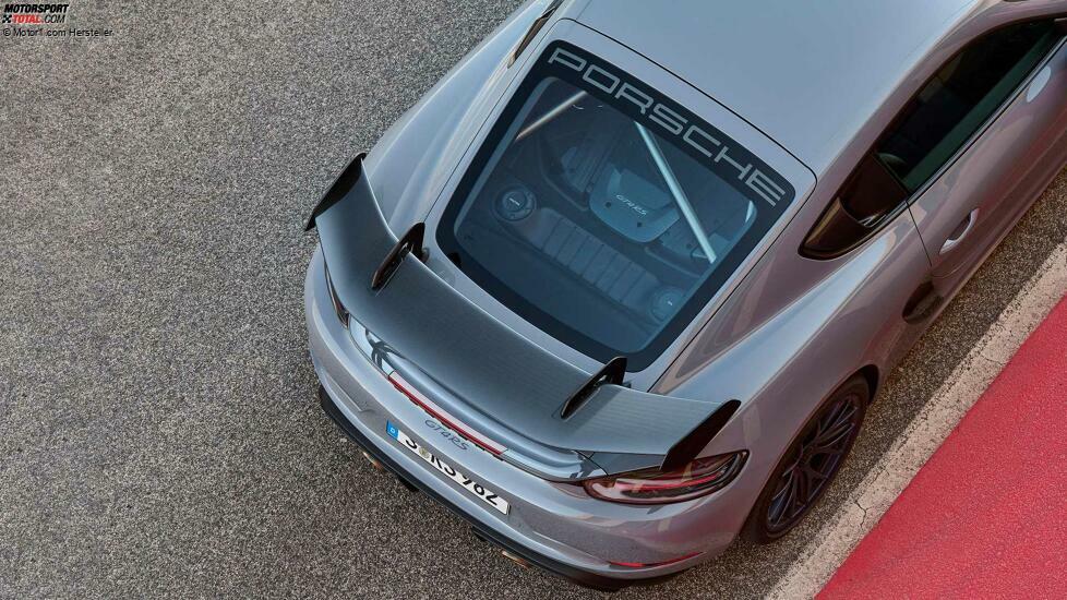 2022 Porsche Cayman GT4 RS