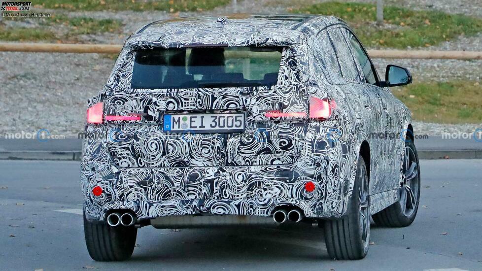 BMW X1 M35i (2022) als Erlkönig