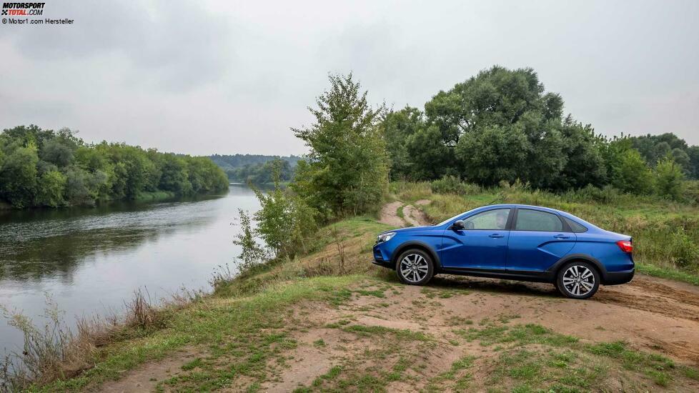 Lada Vesta Cross Limousine (2021)