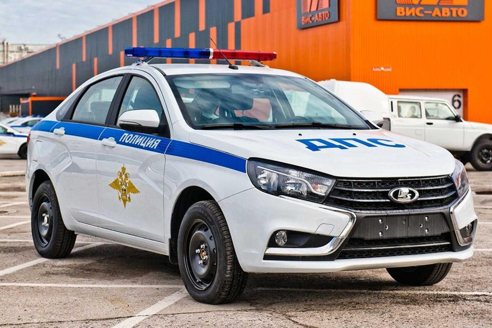 Auch in Zukunft setzt die russische Polizei stark auf einheimische Fahrzeuge: Jetzt hat man bei AvtoVAZ über 1.700 neue Lada Vesta bestellt