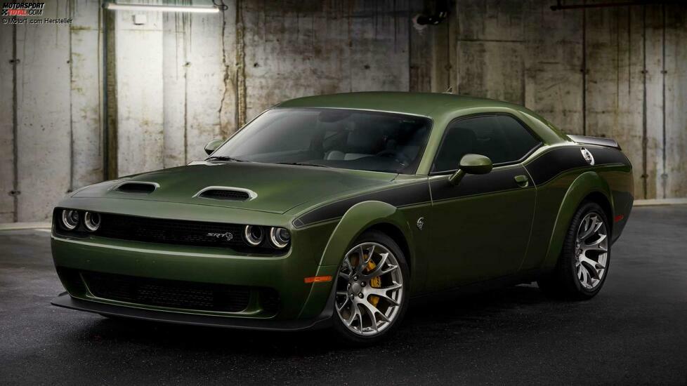 2022 Dodge Challenger SRT Hellcat Redeye Widebody Jailbreak