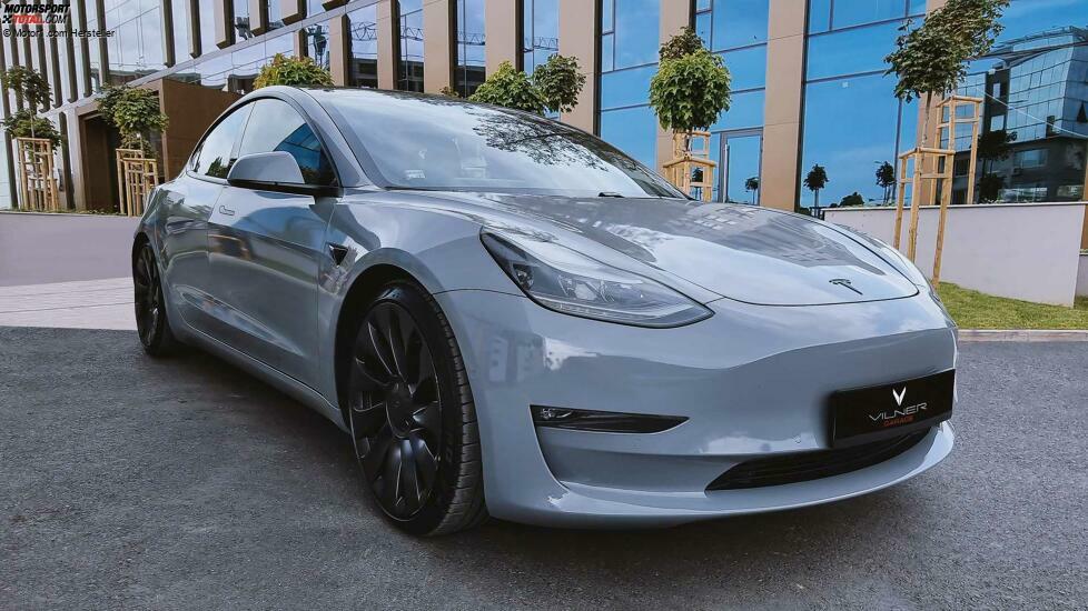 Tesla Model 3 von Vilner Vorderecke