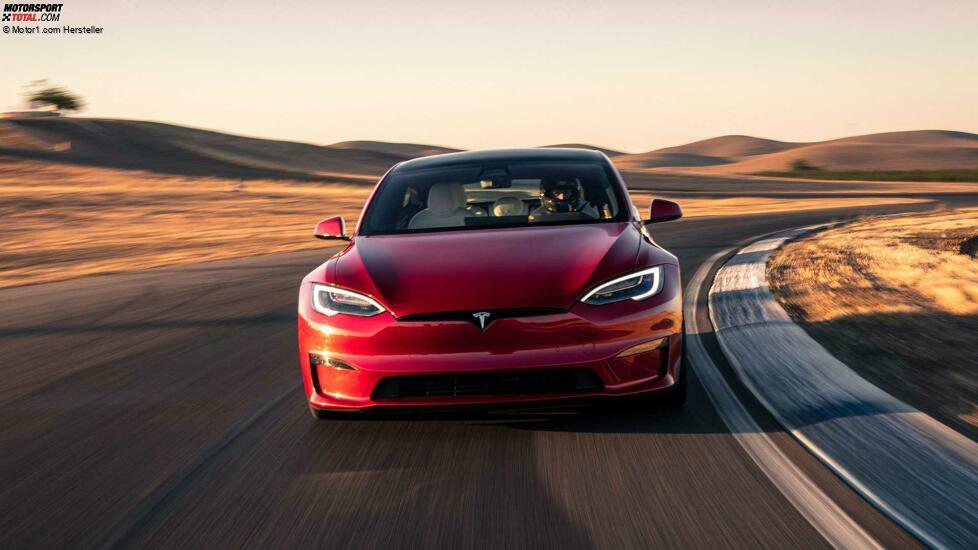 2021 Tesla Model S kariert