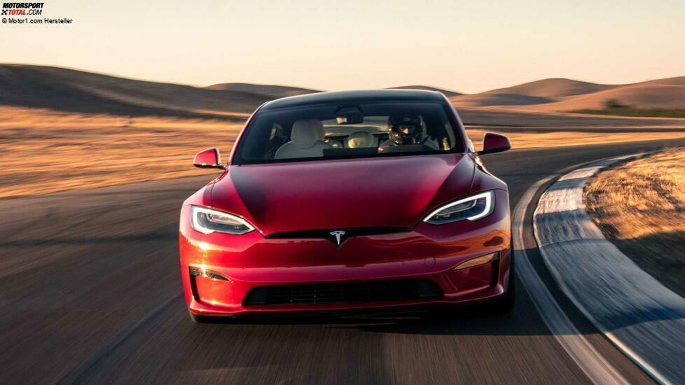 2021 Tesla Model S kariert